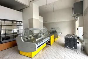 NEGOZIO A NOVI LIGURE