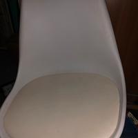 2 sedie design con gambe in legno