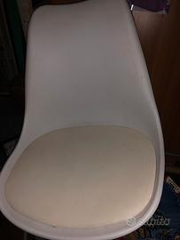 2 sedie design con gambe in legno