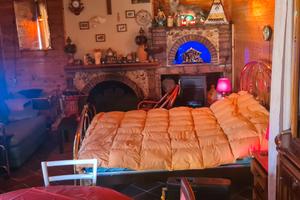 Chalet nel verde in collina