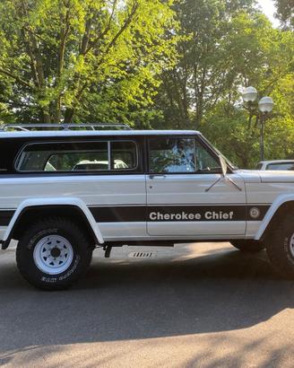 Jeep Cherokee chieff