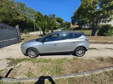 Lancia Delta 1,6 mtj Platinum Automatica 