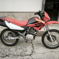 Honda XR 126 4 tempi km. 35.000 anno 2001