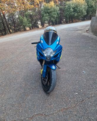 Gsx r 600
