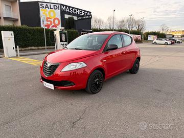 Lancia Ypsilon 1.2 8v Platinum ecochic Gpl 69cv E6