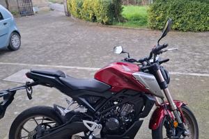 Moto Honda cb 125r 2022