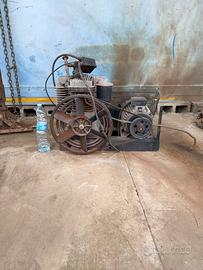 Gruppo pompante compressore 300lt