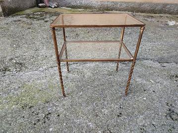 Tavolino in vetro e metallo