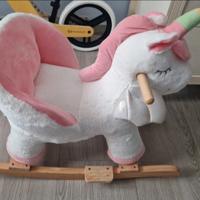 Unicorno a dondolo