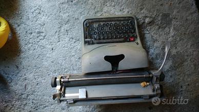 macchina da scrivere 