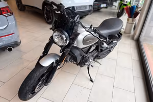 Ducati Scrambler 800 ICON HP CORSE