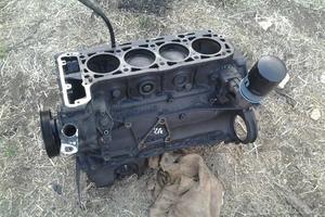 basamento monoblocco mercedes w124 e 190 w201