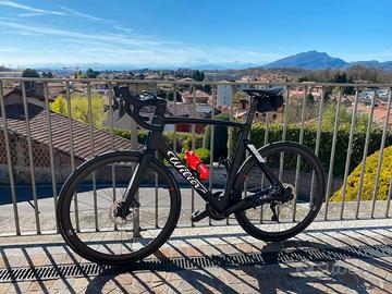 Bici elettrica da corsa Wilier 110 Hybrid