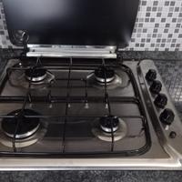 Piano cottura 4 fuochi