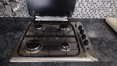Piano cottura 4 fuochi
