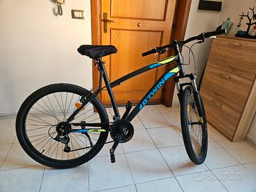 Bicicletta Mountain bike 