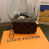 Pochette con catenella