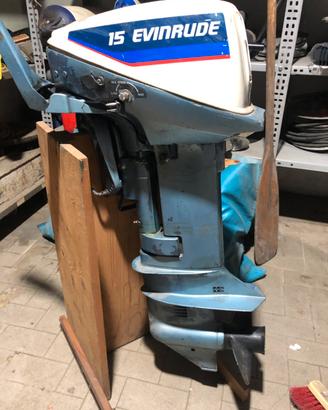 BLOCCO NAUTICO Gommone Bombard + 2 motori 15 - 4cv