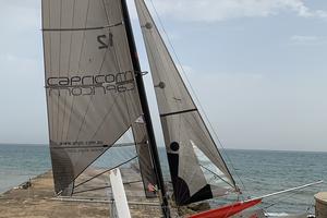 Catamarano F18 Capricorn pronto alla navigazione