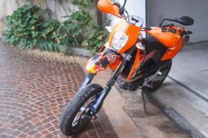 KTM 690 SMC