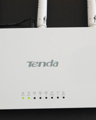 Ripetitore WiFi Tenda N300 + Switch 3 Porte LAN -