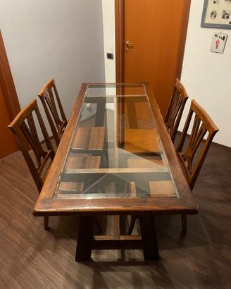 Tavolo legno con inserto in cristallo + sedie
