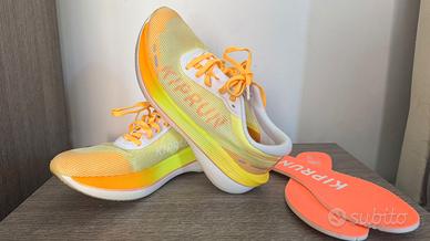 Scarpe da corsa KIPRUN CARBONPLATE