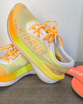Scarpe da corsa KIPRUN CARBONPLATE
