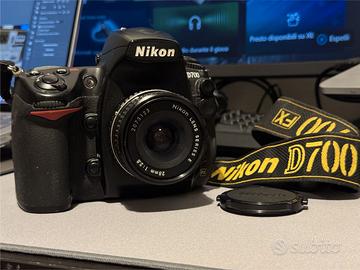 Nikon D700 reflex full frame – 42k scatti