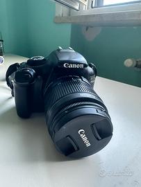 Fotocamera reflex digitale Canon