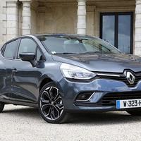 Renault clio 2018 ricambi originali semi nuovi