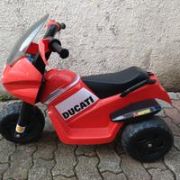 Moto elettrica bambino