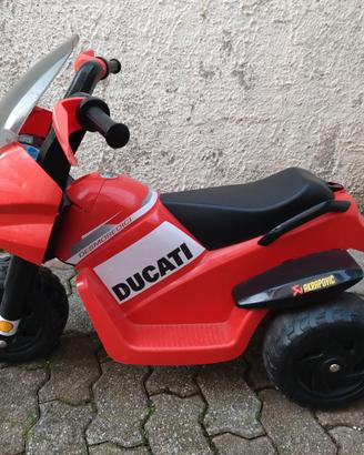 Moto elettrica bambino