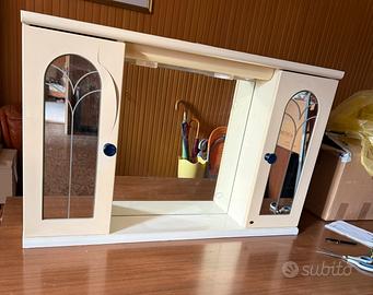 SPECCHIERA BAGNO
