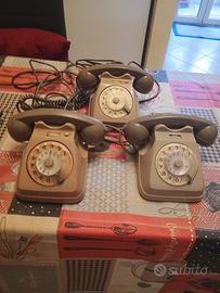telefoni vintage ha rotelle 