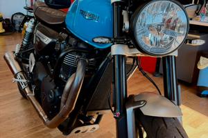 Triumph Speed Twin 1200