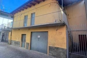 Appartamento di 68 m² con 3 locali e box auto a Ro