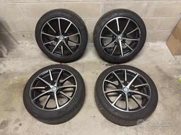 4 Cerchi in Lega Alfa Romeo 17” + Gomme 225/45 R17