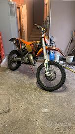 Moto ktm 125 2 tempi