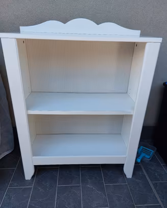 Mobiletto shabby bianco con ripiani