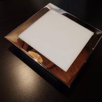 Luce da parete quadrata 