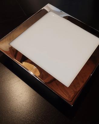 Luce da parete quadrata 
