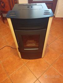 stufa a pellet Extraflame Dorina
