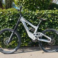Bici TREK da Downhill