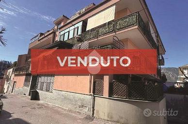 2 LOCALI A BARONISSI