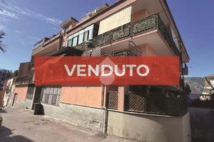 2 LOCALI A BARONISSI