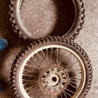 PNEUMATICI MOTO ENDURO CROSS + CERCHIO ANTERIORE