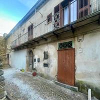 3 LOCALI A SANTA MARINA