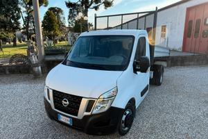 Nissan nv400 ribaltabile