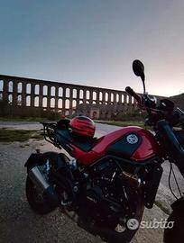 Moto Benelli Leoncino 500 Trail